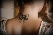 Tetoválás, ami ékszerként díszíti a nőket